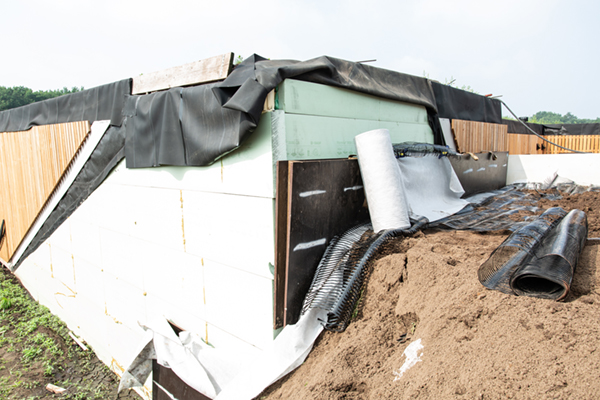 Gewapende grondconstructie op kleine schaal